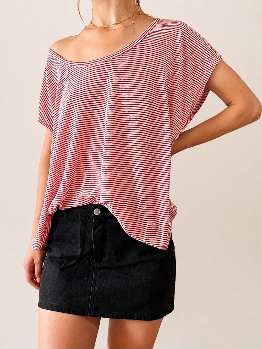 NWOT Universal Thread Red White Striped Scoop Neck Off Shoulder Gauzy T Shirt 1X